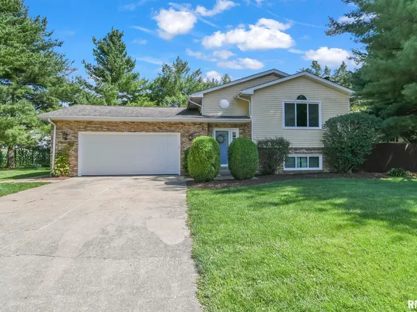 7 Sequoia Ct, Springfield, IL 62712