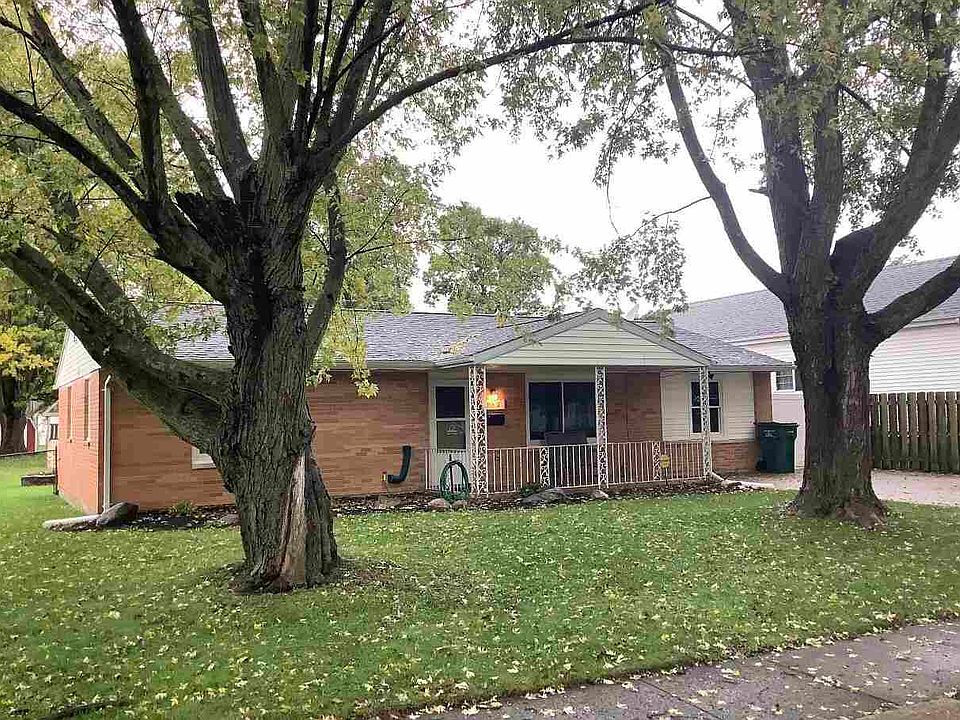 1st image of 132 NW 17th St