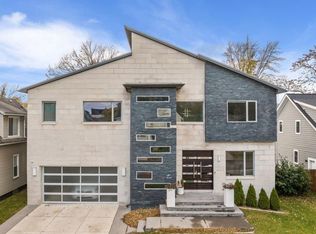 211 N Washington Ave, Royal Oak, MI 48067