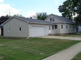 1227 Union Ave, Belvidere, IL 61008