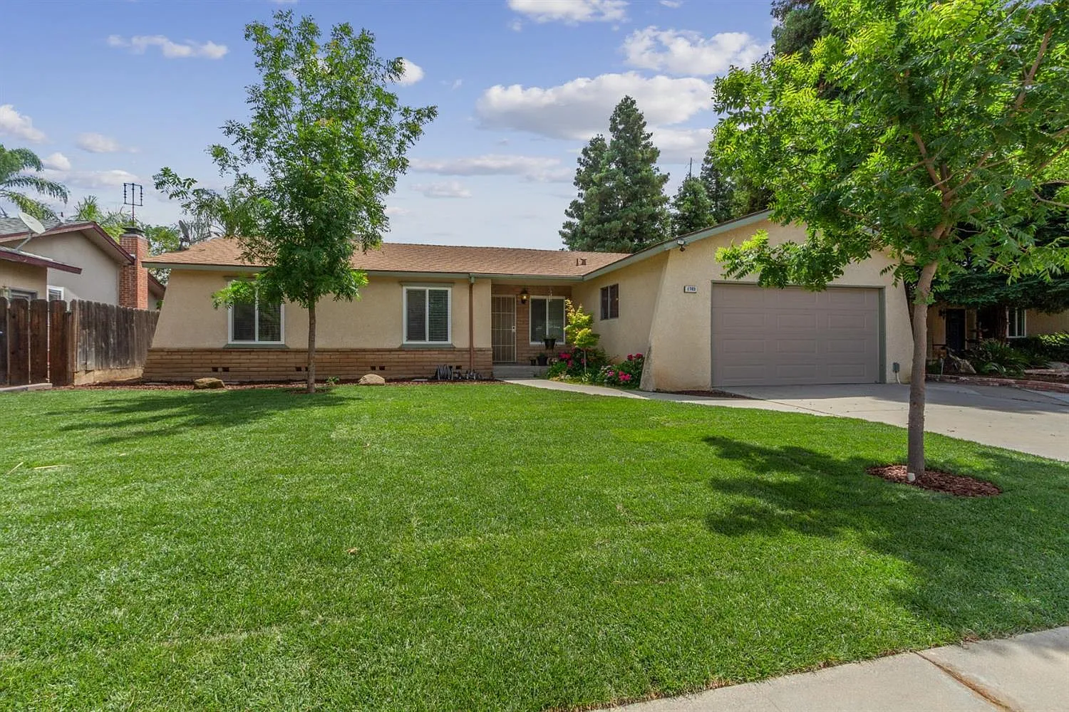 1703 Bliss Ave photo 1