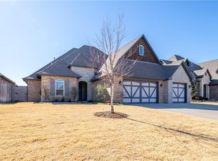 2324 N Merlot Ct, Edmond, OK 73012