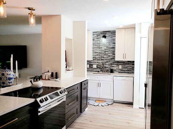 5th image of 18419 SE Wood Haven Ln
