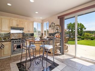 34 Saint Georges Ct, Coto De Caza, CA 92679