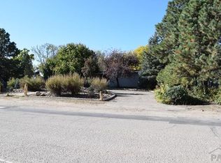 315 La Vista Rd, Pueblo, CO 81005