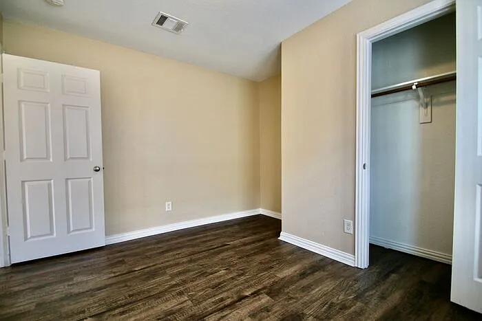 3116 S Cherry Ln — Photo 5