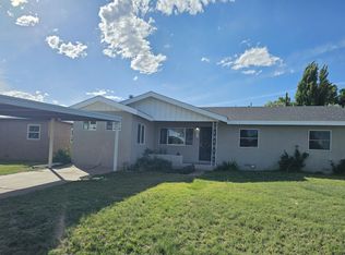 571 Bennie Ave, Santa Rosa, NM 88435