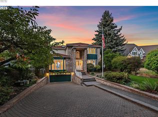 9101 NE Cliff St, Portland, OR 97220