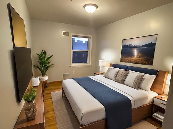 4th image of 812 New York Ave APT 24