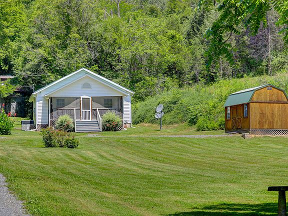 3rd image of 2645 Bella Vista Ln