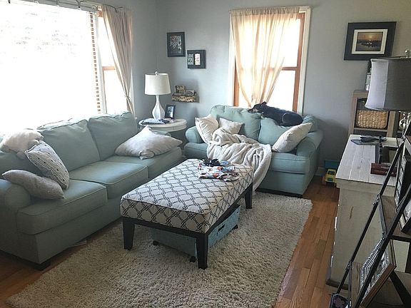 3rd image of 1358 Hyde Ave