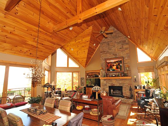 2nd image of 489 Cherry Knob Dr