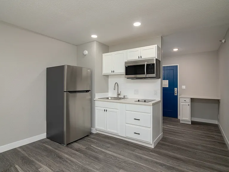 Avera Living - Memorial Apartments — Photo 27
