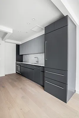 Rented by Compass | media 9