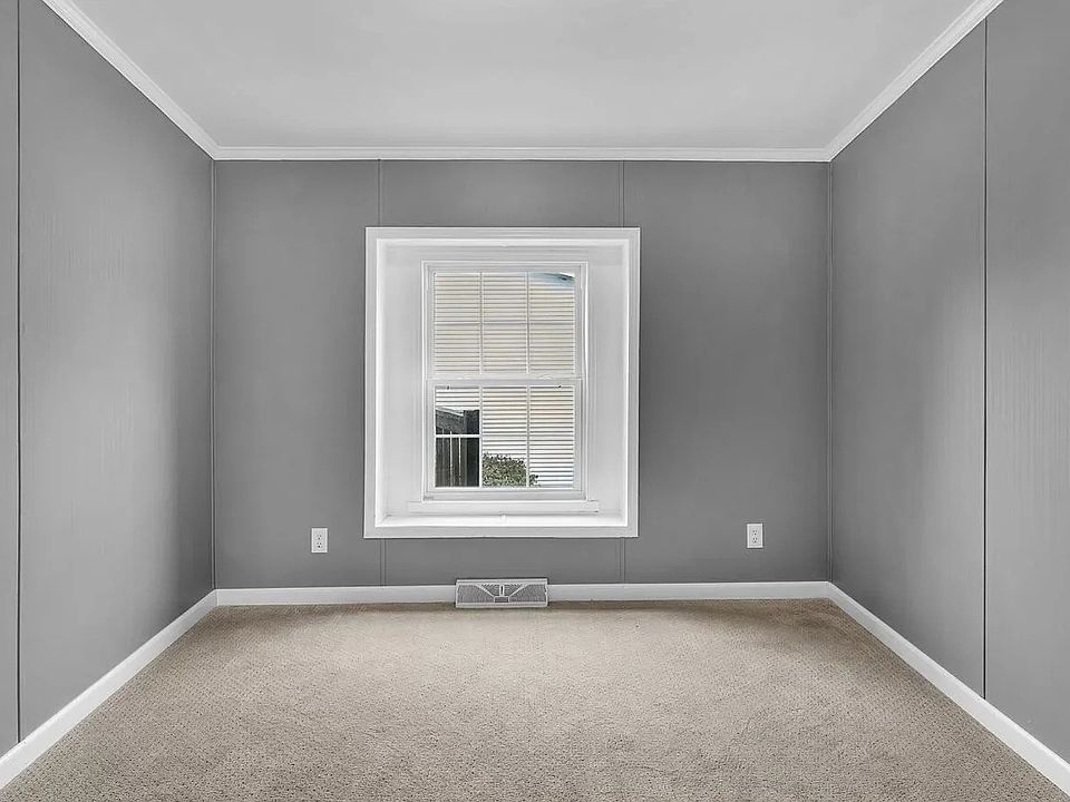 1st image of 5045 W Custer Pl #1