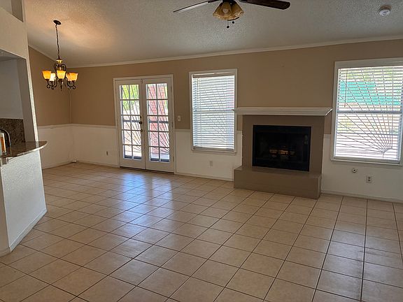 4th image of 12149 Goya Ct