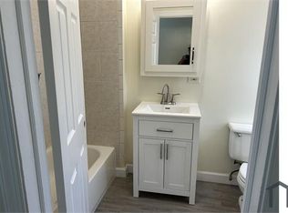 1439 W Garfield Blvd #1, Chicago, IL 60636