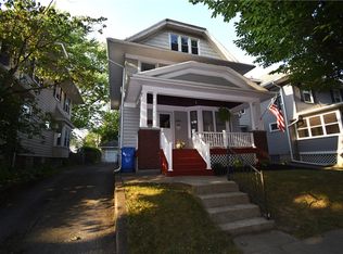 560 Hazelwood Ter, Rochester, NY 14609