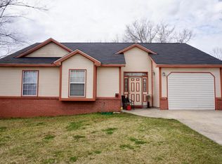 211 Persimmon Cir, Goose Creek, SC 29445