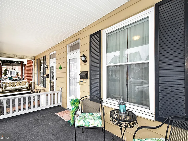29 N Harrison St — Photo 3