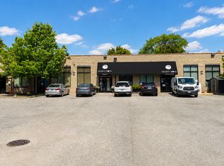 3515 W Grand Ave, Chicago, IL 60651