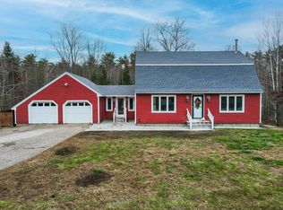 27 Cemetery St, Concord, NH 03301