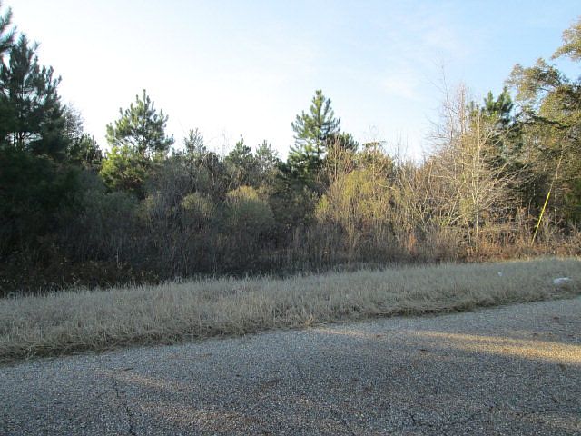 1st image of 523 County Road 109