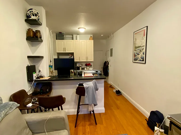 52 Carmine St #2 — Photo 2
