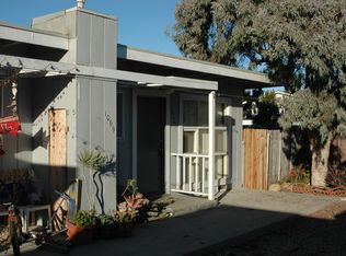 1069 Bath Ln, Ventura, CA 93001