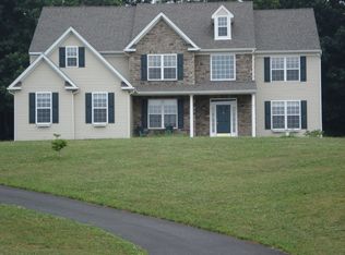 2962 Silver Creek Cir, Kutztown, PA 19530