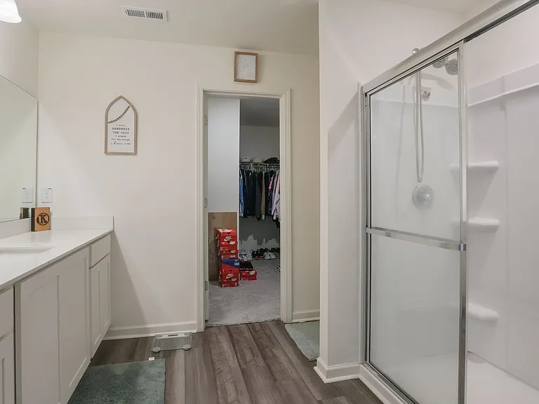 530 Cessna Dr — Photo 35