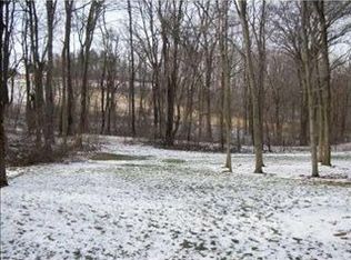 3013 Masters Ln, Latrobe, PA 15650