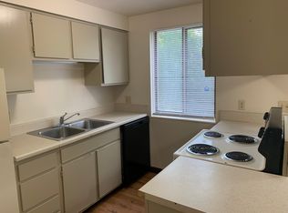 1487 Leisure Dr #B, Toledo, OH 43615