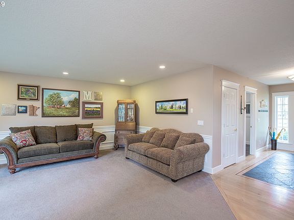 5th image of 12717 NE 299th St