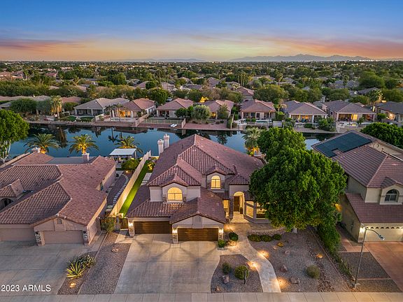 2nd image of 6997 W FIREBIRD Drive