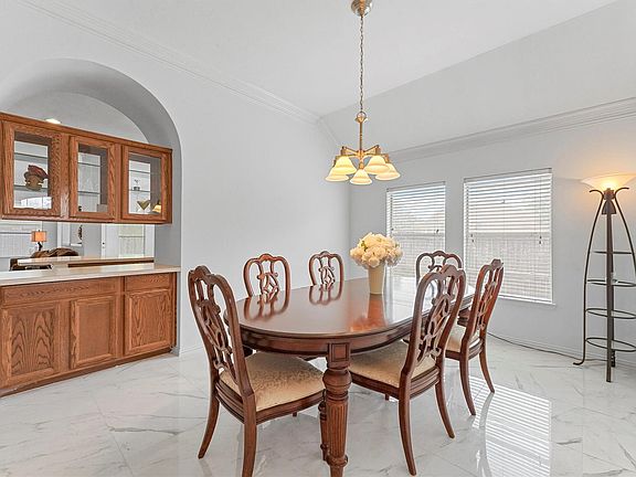 5th image of 16219 Wilmington Park Ln