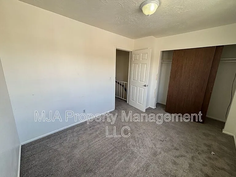 1149 W 1600 N — Photo 8
