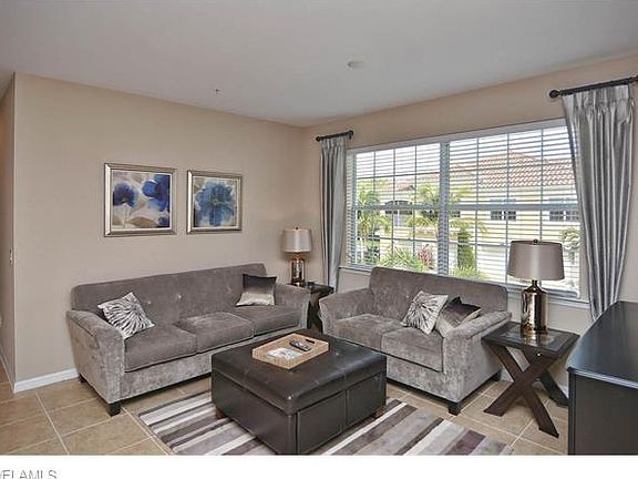 5th image of 23420 Alamanda Dr Unit 201