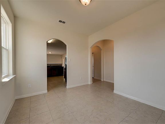 4th image of 20615 Stout Dr
