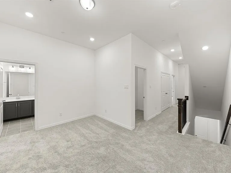 1237 Doris May Dr — Photo 13
