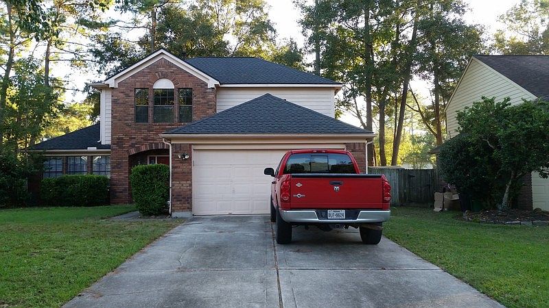 Welcome to 4927 Shady Maple Dr