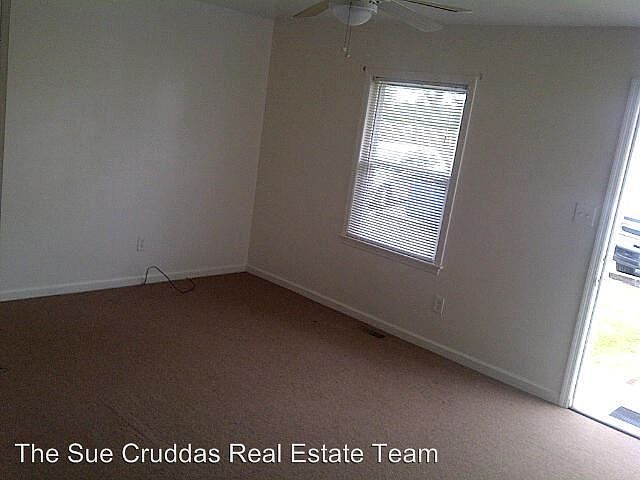 2nd image of 1550 Piney Green Rd APT 1