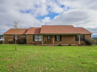 432 Wilaway Rd, Maryville, TN 37801