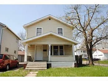 605 S Ogden Ave photo 1