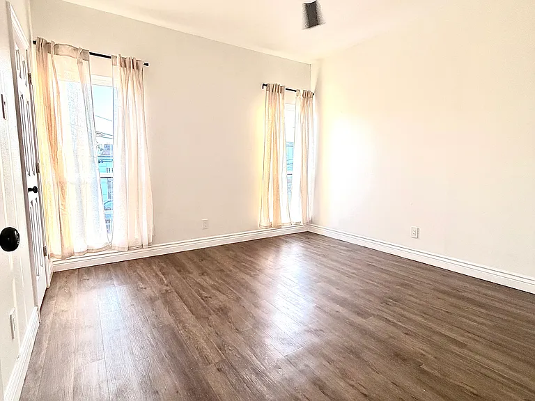1503 N Garrett Ave #211 — Photo 7