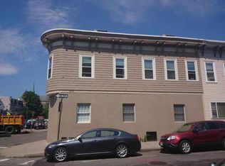 249 K St #B, South Boston, MA 02127