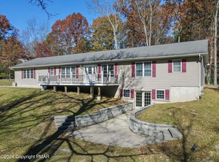 141 Spruce Woods Rd, Stroudsburg, PA 18360