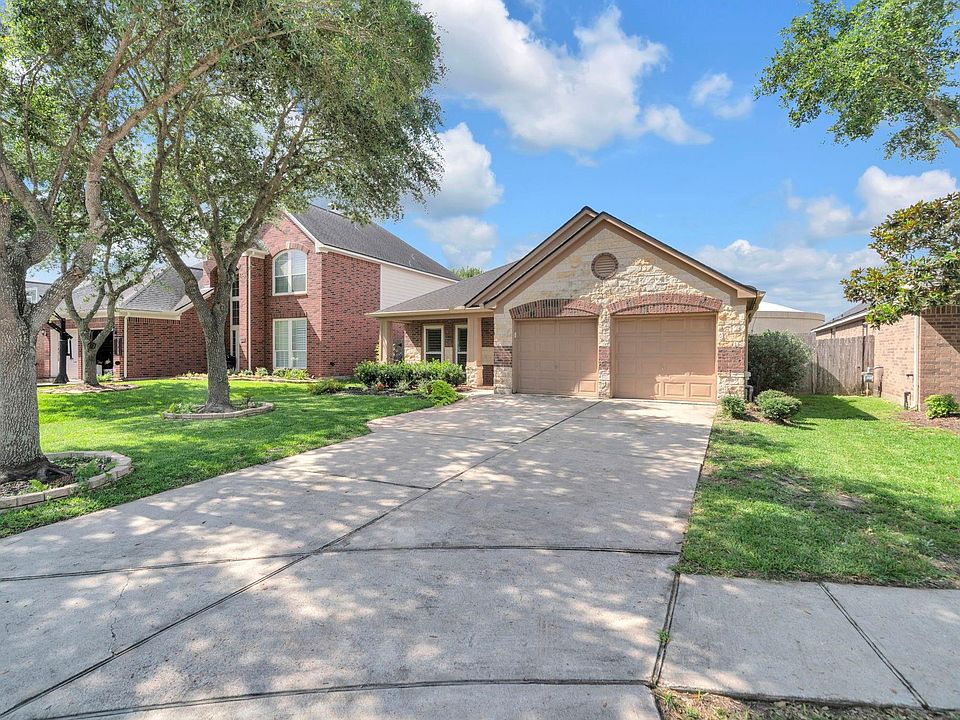 1st image of 28223 Fantail Dr