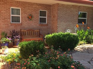 1011 Ellendale Dr, Las Cruces, NM 88005