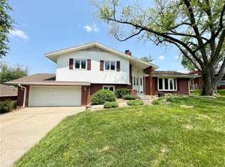 7125 Wilshire Blvd, Windsor Heights, IA 50324